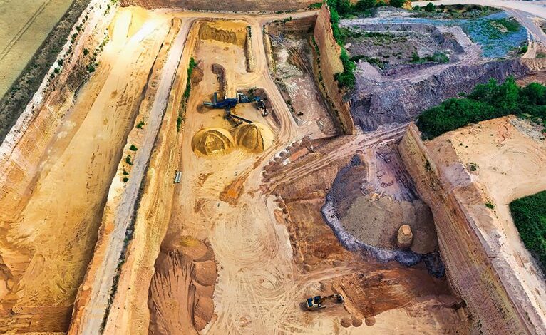 teckaya construction equipment location