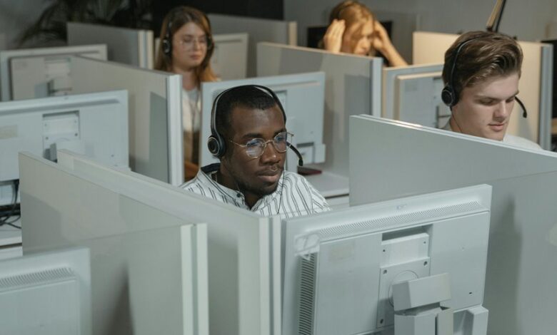 corporate service contact numbers